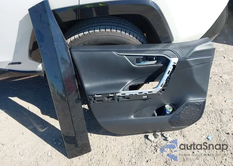 2021 Toyota Rav4 Hybrid Xse из США, поврежденный, VIN 2T3E6RFV0MW021587